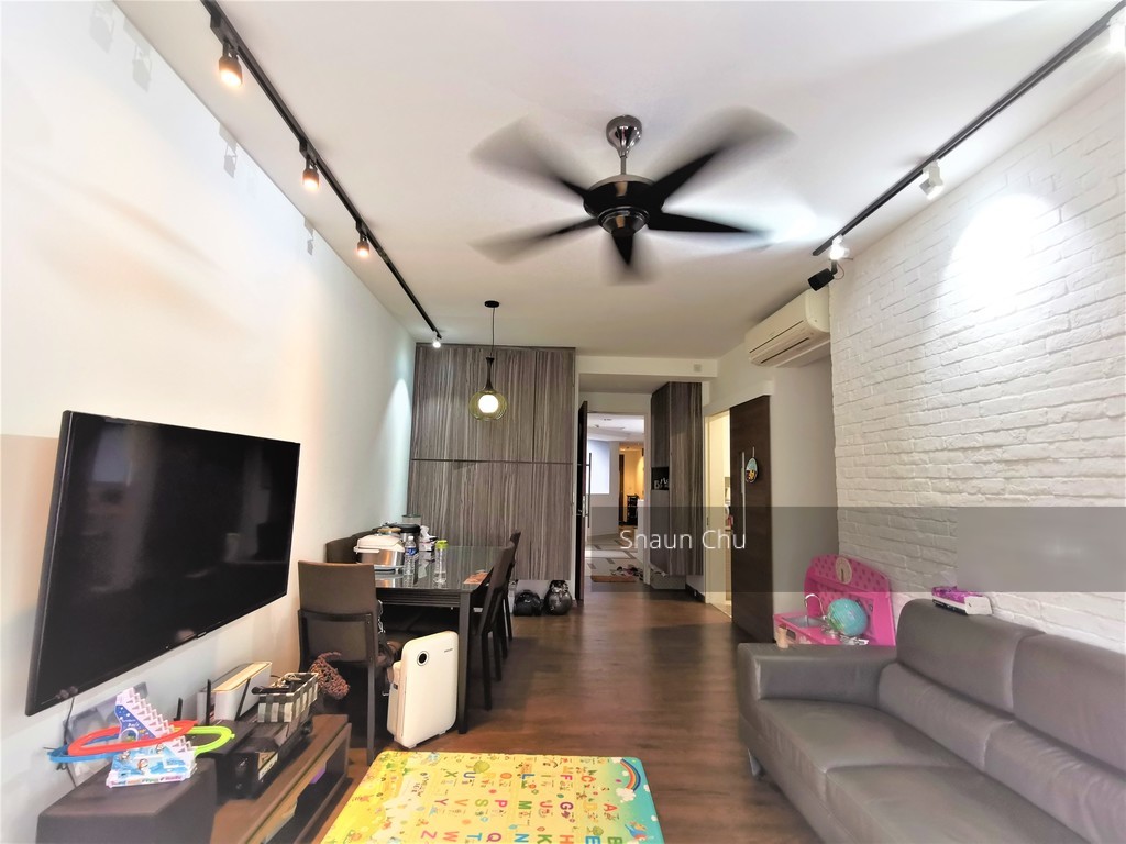 Arc at Tampines thumbnail photo